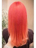 モゴイケブクロ(MOGO IKEBUKURO)&nbsp;ダブルカラーのビビットピンクカラー　ブリーチ×カラーバター