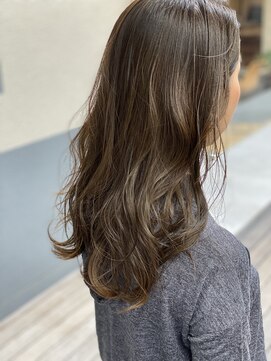 オルム 中目黒(orme) セミロングスタイル