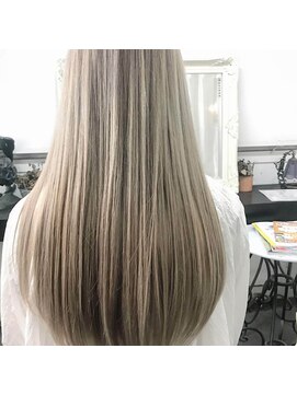 マリアナ(Mariana) 人気No,1★ Marianaインスタ写真コントラスト高めデザインカラー