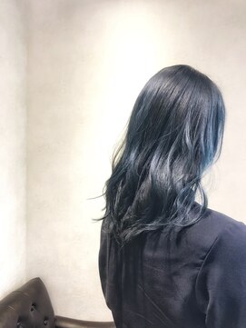 カルテット(Quartett) 【Quartett】ブルージュ　ブルーカラー　ネイビーブルー