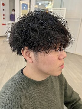 グラマシー アレックス(Gramercy alex) 波巻きパーマ