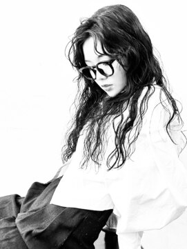 ココ 原宿(KOKO) 【KOKO_TOKYO】#10代20代30代#シルキーベージュ#ロングパーマ