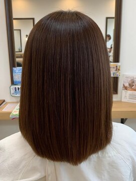 モーラ 鳳店(MOLLA) ストレートロブ 愛されロブ 髪質改善トリートメント フェミニン