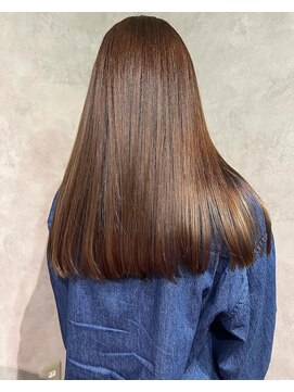 クララデアンシュシュ(Kurara de UN CHOU CHOU) オリーブベージュカラー