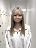 ミルクティーベージュ
