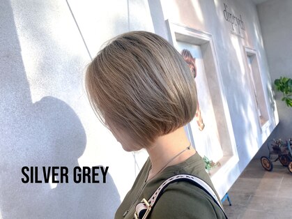ディプティック ヘアー チェンジ ミュージアム(diptych Hair Change Museum)の写真