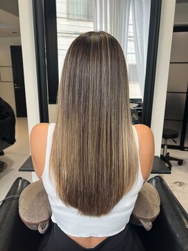 ボンズサロン(BONDZSALON) 髪質改善&縮毛矯正×酸性ストレート【麻布十番,六本木】