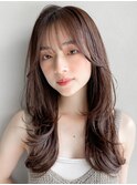 前髪くびれヘアモテ髪斜めバングハイライトカラーうるツヤ