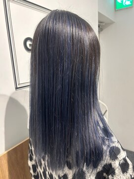 ギルド 東久留米店(GUILD) 透明感あふれるネイビーカラー