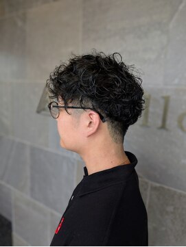 メゾン アヴァロ(Maison Avallo) スパイラルミックスパーマスタイル