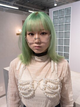 エン 栄店(enne) ペールグリーン×レイヤーカット