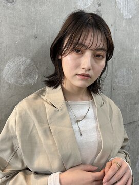 ベル 銀座5丁目店(Belle) 小顔に見えるミディアムレイヤースタイル