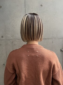 ギークス(GEEKS) 【GEEKS渋谷】アンブレラカラー/切りっぱなしボブ/冬カラー/小顔