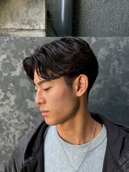 キングオブヘア バイ ノイズ 梅田茶屋町店(KING of hair by NOISM)の写真/【梅田駅徒歩3分/大阪梅田】《人気サロンNOISMから、メンズ特化サロンがオープン♪》#梅田駅#メンズパーマ