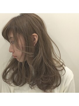 テーラ(tela) 【tela】マットグレージュ・ミディロング【溝の口】