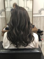 デザイン フォー ヘアー グランツ プロデュース バイ ヒス(Design for hair GRAnt'z) パールベージュハイライトカラー