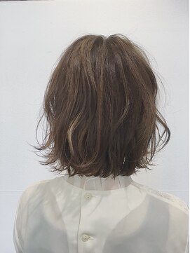 クレル(Creelu) ゆるふわボブ