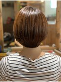 ショートボブ