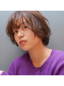 ザ ドッツ(THE DOTS) 抜け感ショートボブ