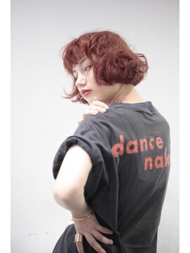 ココ 本八幡(KOKO) 黒髪クラゲヘアーオリーブグレー小顔ココアベージュ丸型卵型ボブ