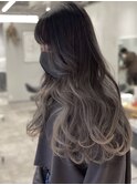 ハイライトの束感とバレイヤージュ！アッシュグレージュ@京橋