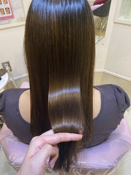 エルムトウキョウ(ELM Tokyo) 【酸性ストレート】で綺麗な艶髪