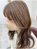 ミルクティーグレージュハイライト♪