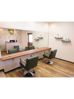 [御門台駅徒歩1分]北欧風×ナチュラルテイストのプライベート空間で癒されて―。2席のみの小さな美容室♪