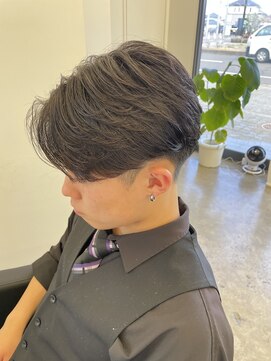 ラッドバイプティパ(rad...by petit-pas) ☆水戸メンズセンターパートニュアンスパーマ毛流れパーマ学割