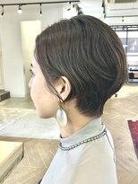 ファイブシーン アオヤマ(5SCENE AOYAMA)&nbsp;ショートボブ前髪なし骨格カットショート襟足大人ショート