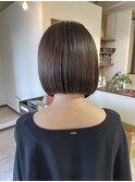 切りっぱなしボブハイライトベージュカラーショートレイヤーロブ