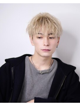 シェノン オム(CHAINON HOMME) 韓流シャドウカール