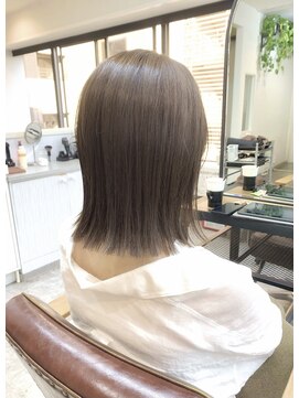 ファブ 銀座(fav) ワンレンボブ・ヌーディーベージュ