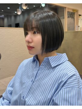 シュク 高円寺(SYUK) 加藤【高円寺】ミニボブ/丸みボブ/アッシュグレージュ