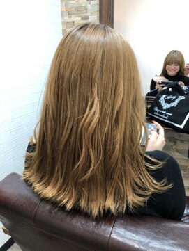 ハサミバイアトリエナガノ 千葉(8sami by atelier nagano) デザインカラー／レイヤーカット/ウエットヘア/オリーブベージュ