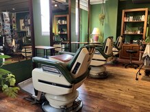 ビーアンドエムバーバーショップ(B&M barbershop)