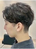 サーフカール/刈り上げセンターパート/波巻きツイストスパイラル