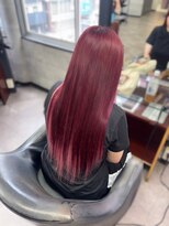 ビゼ 梅田(BIZE)&nbsp;エクステ60枚でピンクインナーとレッドカラー