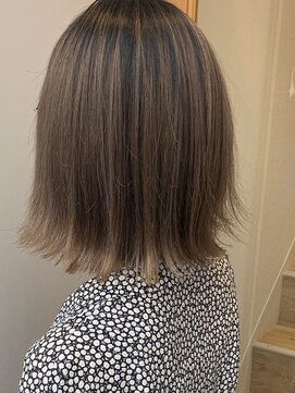 ハブ(hub) コントラストバレ【hub(hair)天神今泉】