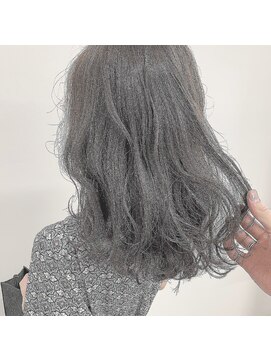 ガーランドウメダ(Garland umeda) シアーベージュ☆ブリーチ無しで再現できます。