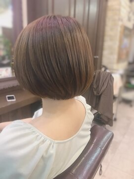 シェリー(Cherie) コンパクトボブ