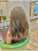 20代30代40代ミルクティベージュオルチャンヘアハイトーン