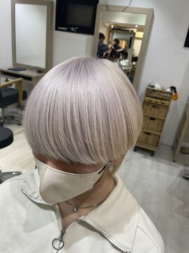 アクト(ACT) ホワイトアッシュ/ホワイトシルバー/ホワイトカラー