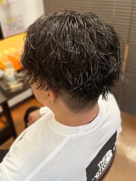 ヘアーメイク クーラ 行橋店(Hair make CURA) 20代30代メンズツイストパーマ束感トラッドオシャレ感ショート