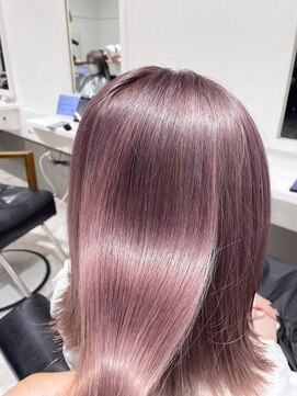 ロイオブジゼル(roi of GiseL) ピンクラベンダー【博多天神】@halu_the_world