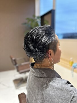 ルクール 喜多町店(Le Coeur) 刈り上げ× パーマ×ブルーブラック