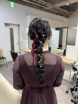 ジーニー 横浜(giinii)&nbsp;ヘアセット_編み下ろしポニー
