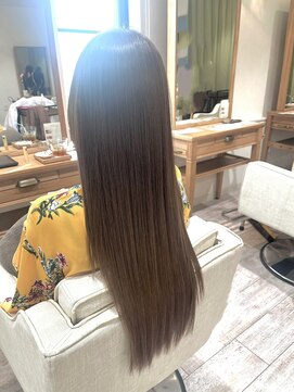 ルシードスタイル リム(LUCIDO STYLE Rim) アッシュベージュ×美髪ロング