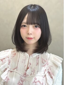 ロイ(Roi) ◎小顔レイヤーボブ顔まわりカット