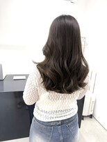 ザワン(the one .)&nbsp;【the one.】シアーアッシュブラウンのミディアム　-HIROMI-